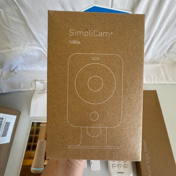 SimpliSafe Home Security System Parts (Incomplete) - Picture 2 of 4